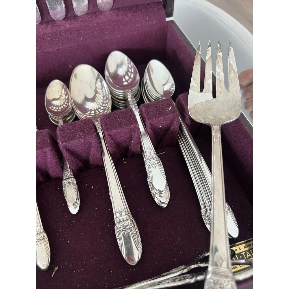 1847 Rogers Bros First Love Silverplate Service for 8 + Extras Serving Pc Chest